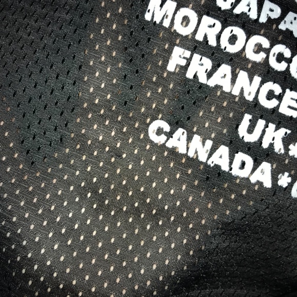 Drink Around The World - Mesh Crop (L) - Picture 3 of 5